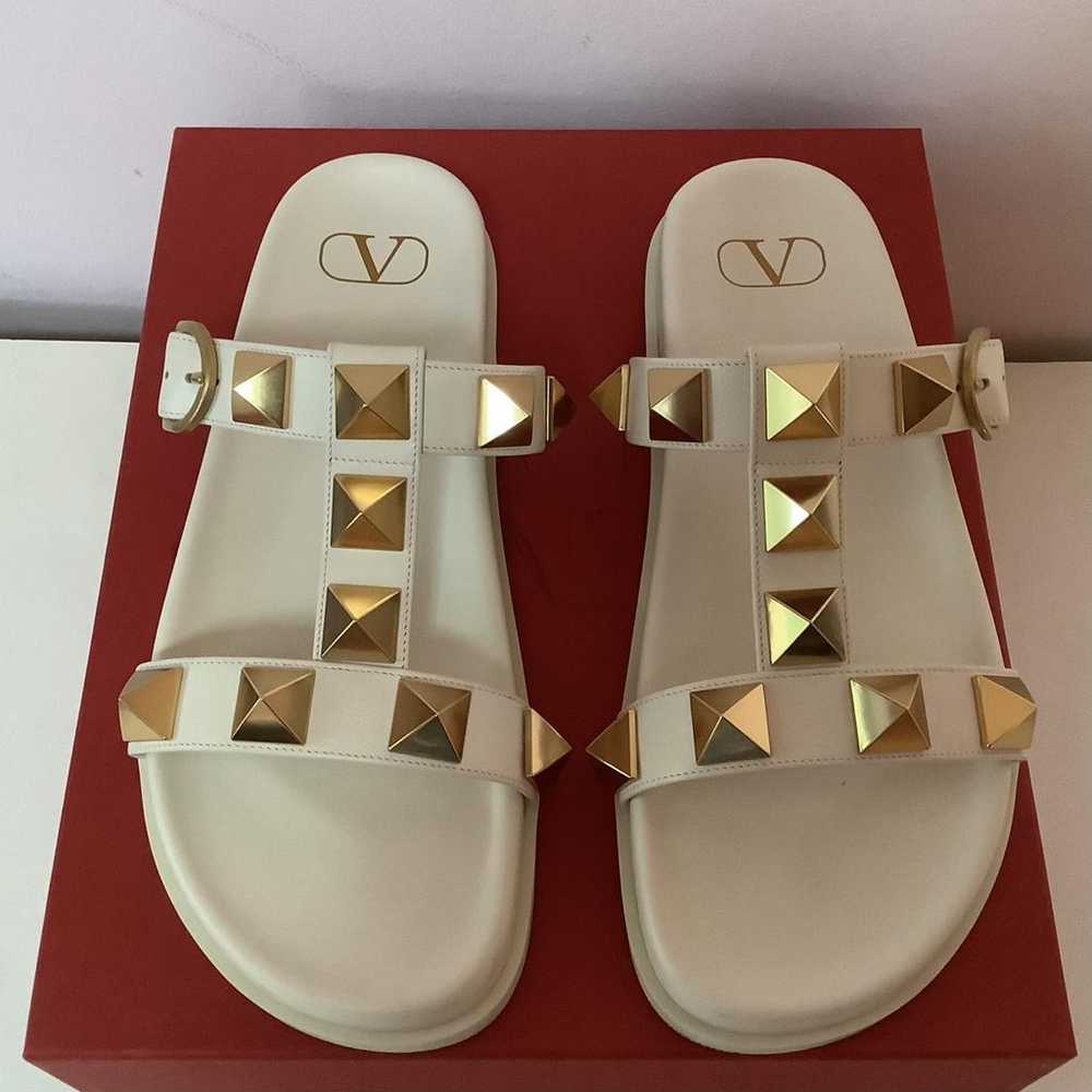Valentino Garavani Roman Stud leather sandal - image 8