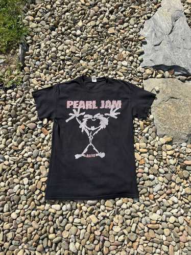 Band Tees × Rock T Shirt × Vintage Pearl Jam aliv… - image 1