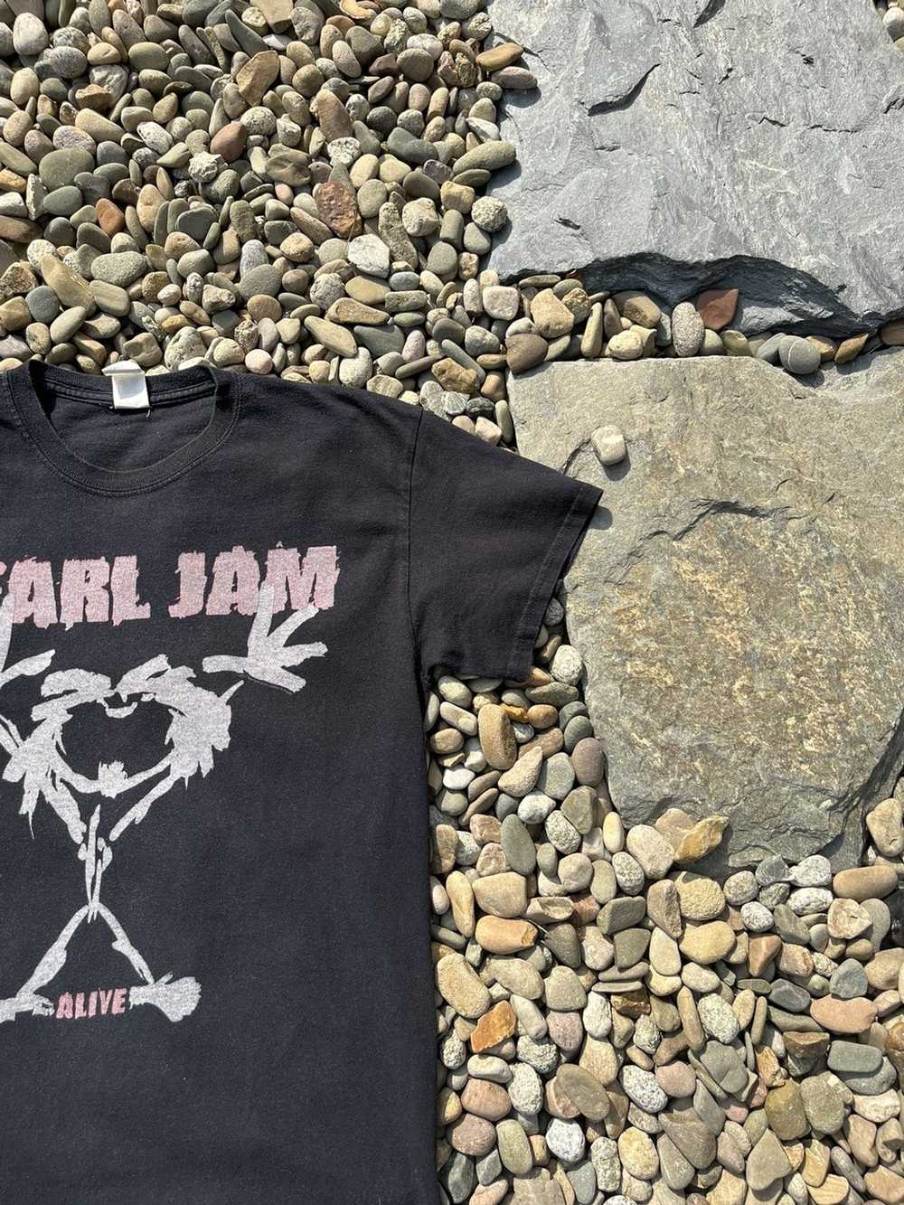 Band Tees × Rock T Shirt × Vintage Pearl Jam aliv… - image 3