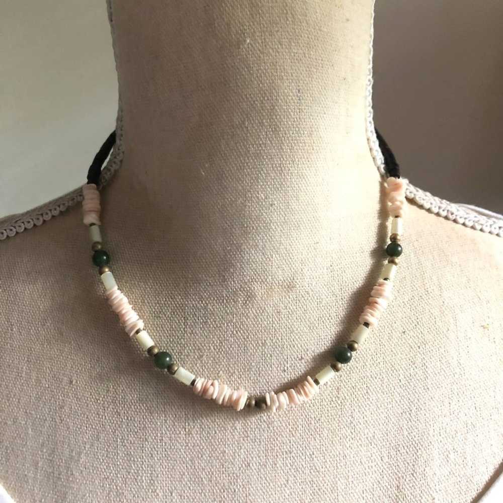 Vintage Vintage 70s boho stone jade coral choker … - image 3