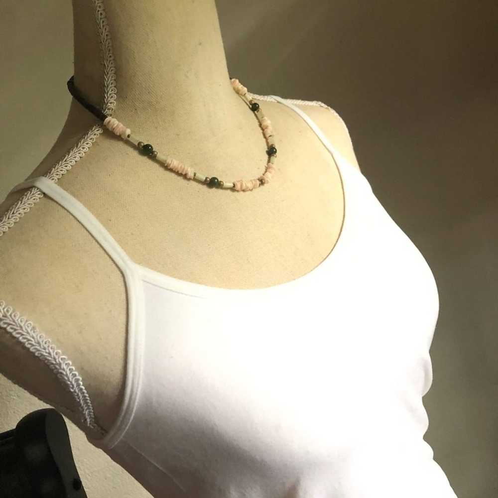 Vintage Vintage 70s boho stone jade coral choker … - image 4