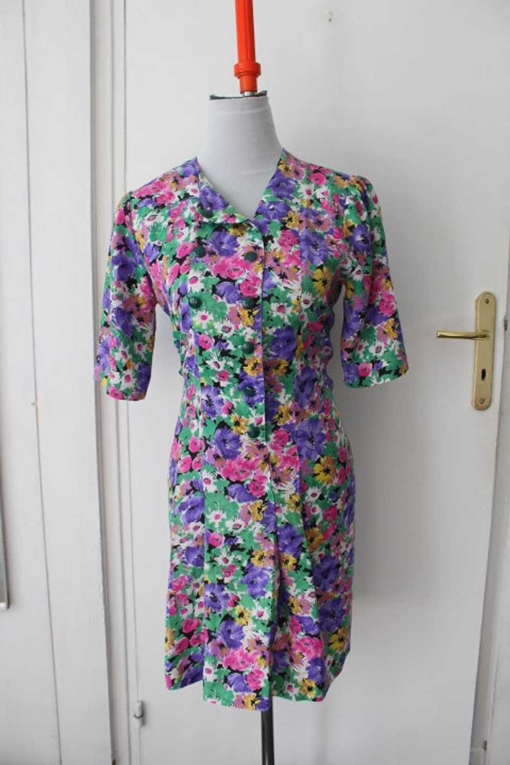 Robe à fleurs - Magnifique robe des années 60 Fle… - image 2
