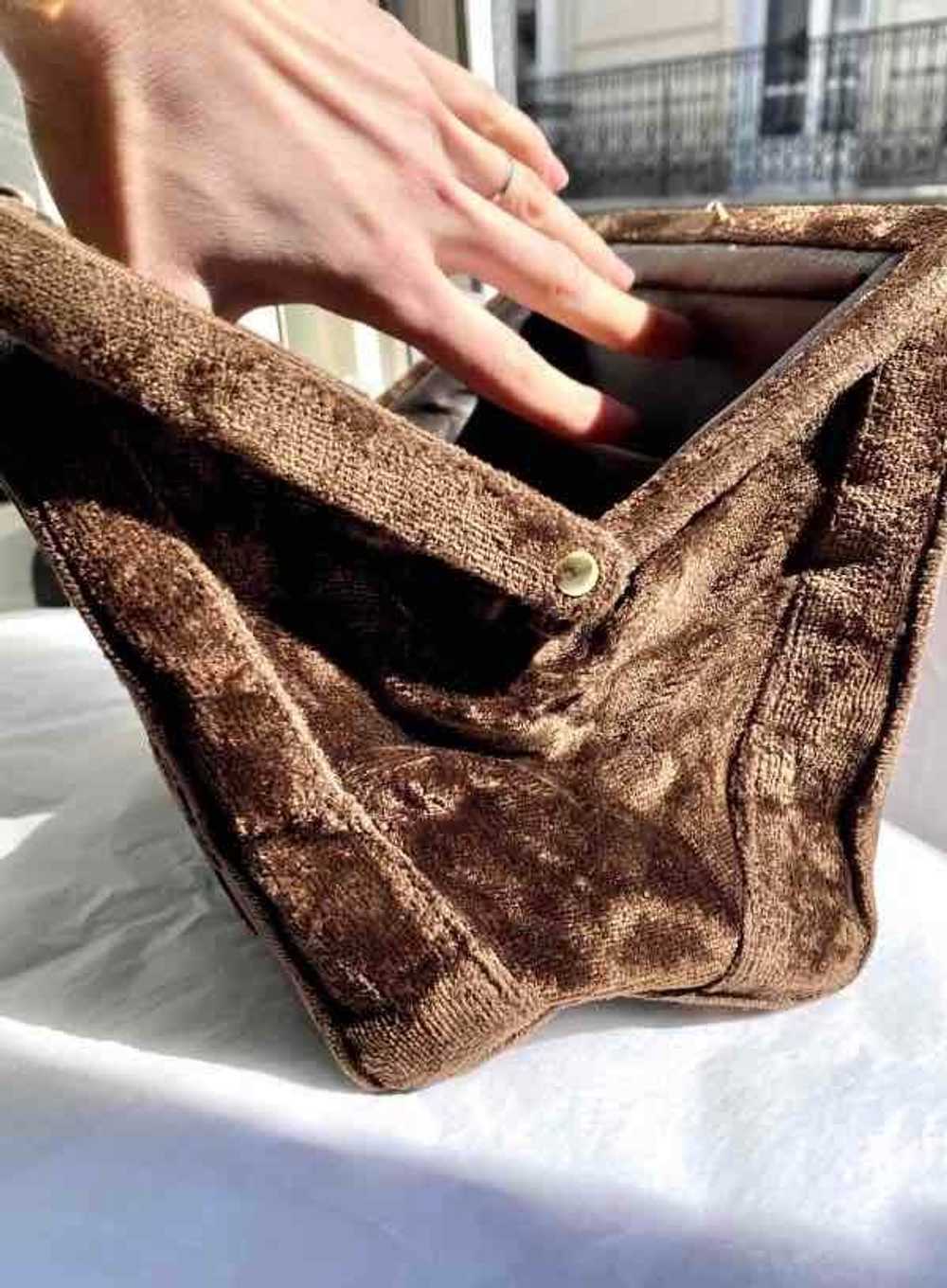 Sac en velours - Mini sac à main en velours marro… - image 7