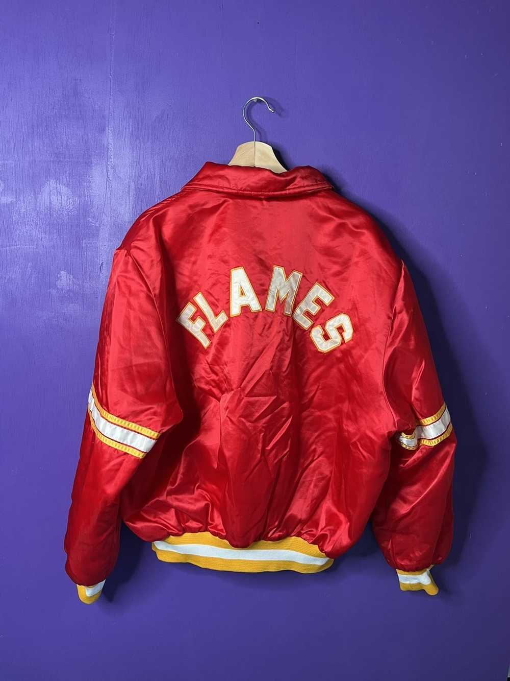 NHL × Vintage Vintage 80s Calgary Flames logo sat… - image 2