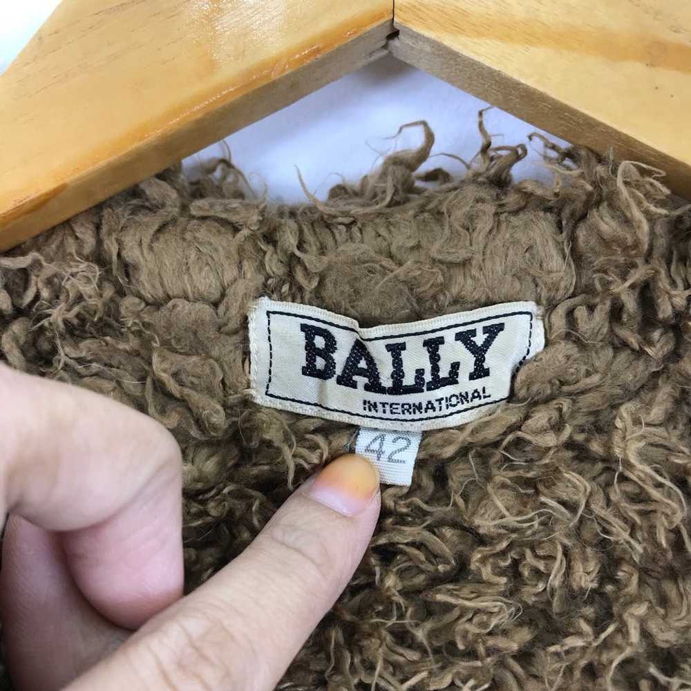 Bally Vtg BALLY ITALY INTERNATIONAL Faux Fur Reve… - image 2