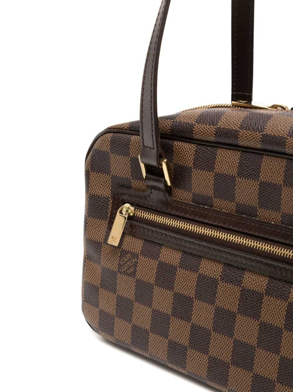 Louis Vuitton Pre-Owned 2003 Cite MM shoulder bag… - image 4