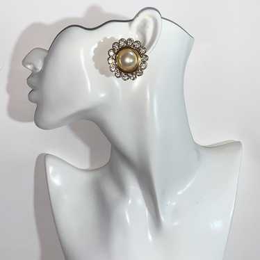 Chanel gripoix pearl earrings - Gem