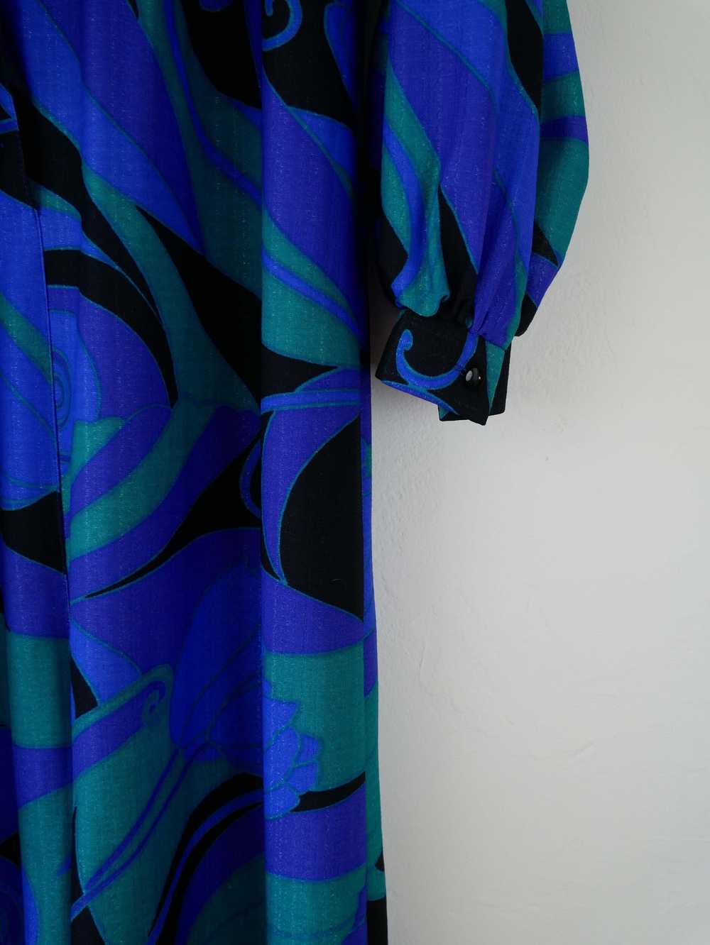 Robe à lavallière - Robe à lavallière, motif psyc… - image 3
