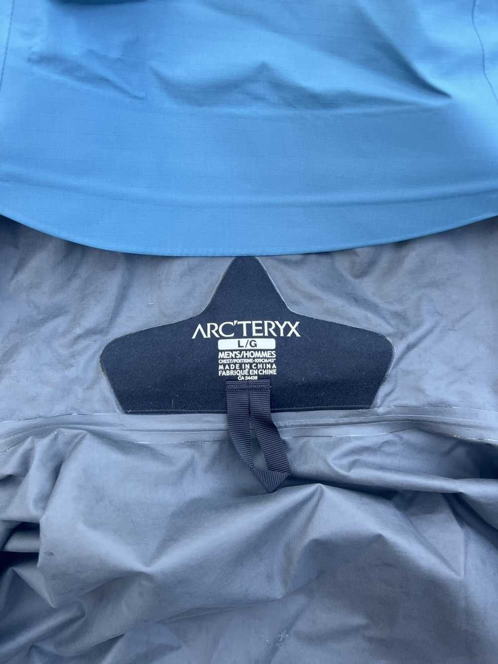 Arc'Teryx Arc’teryx Zeta SL Gore-Tex Jacket Shell - image 9