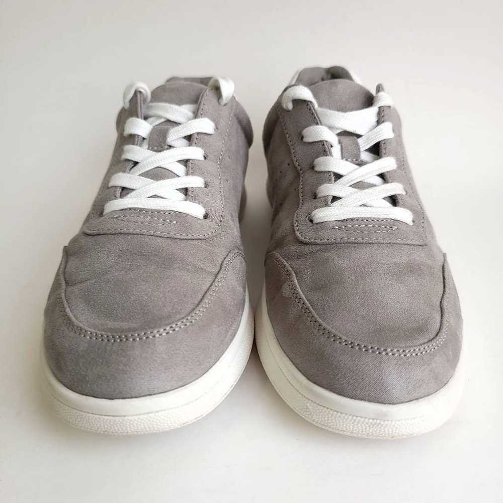 Old Navy Old Navy Sneaker Shoes Gray Soft-Brushed… - image 3