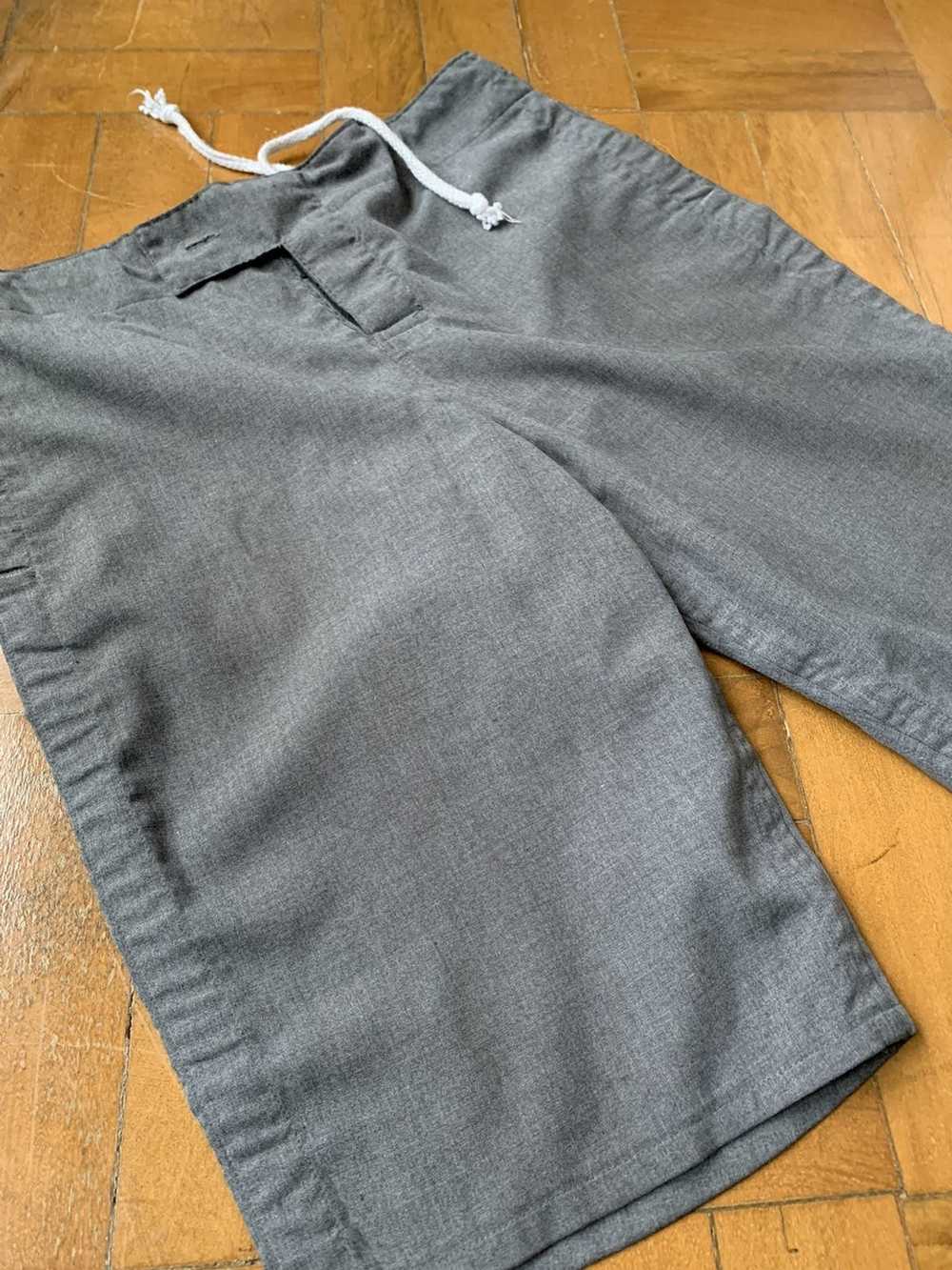 Nepenthes New York Drop crotch grey tailored shor… - image 10