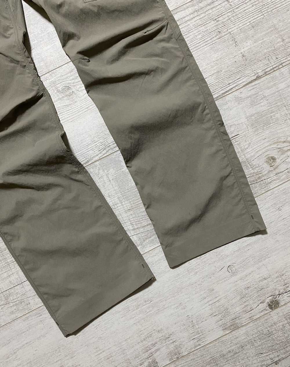 Arc'Teryx × Streetwear Arc'Teryx Nylon Beige Pali… - image 7