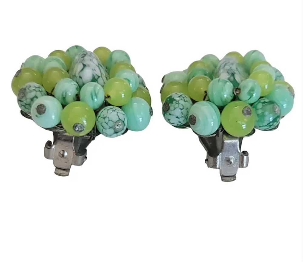 Green Art Glass Bead Clip-On Earrings M805 - image 3