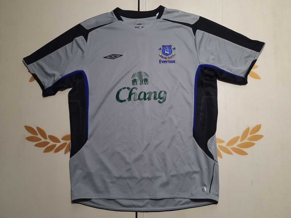 Soccer Jersey × Umbro Umbro Everton Jersey 2005-2… - image 1