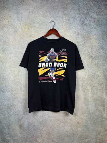 NBA × Nike × Streetwear Lebron James NBA T Shirt