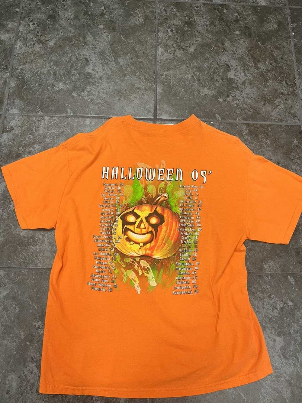 Vintage Alice Cooper Halloween 05 Tour Tshirt - image 3