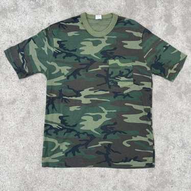 Vintage VINTAGE 1980s CAMOUFLAGE ALL OVER PRINT T… - image 1