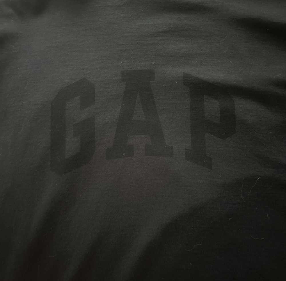 Gap × Kanye West Yeezy Gap Balenciaga Dove Shirt … - image 4