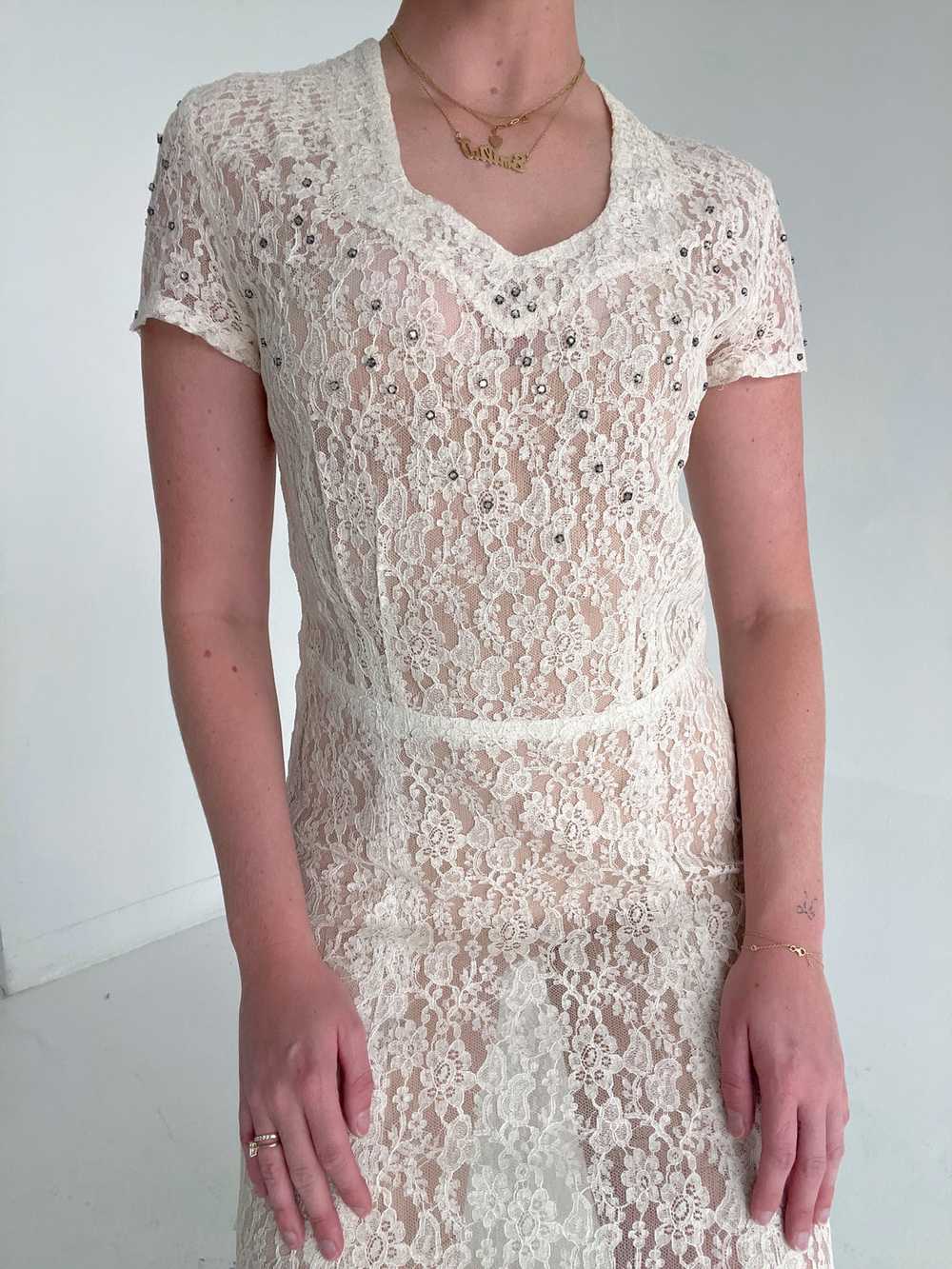 1950's Cream Lace Short Sleeve Dress - image 2