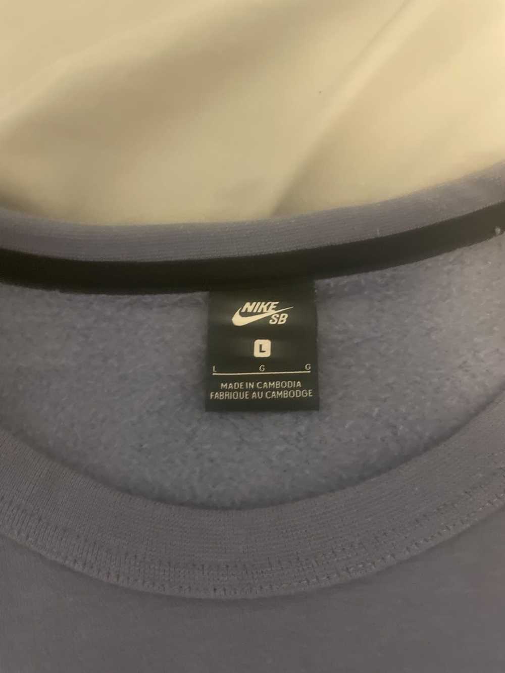 Nike Nike SB Crewneck Sweater - image 3