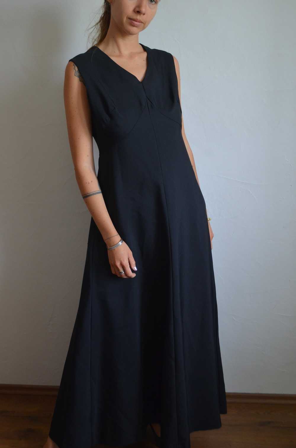 Robe longue 70s - Longue robe noire des années 70… - image 3