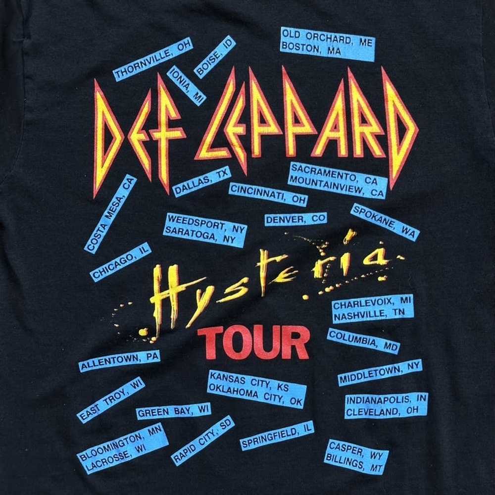 Def Leppard Vintage 1988 Def Leppard Tour T-shirt… - image 4