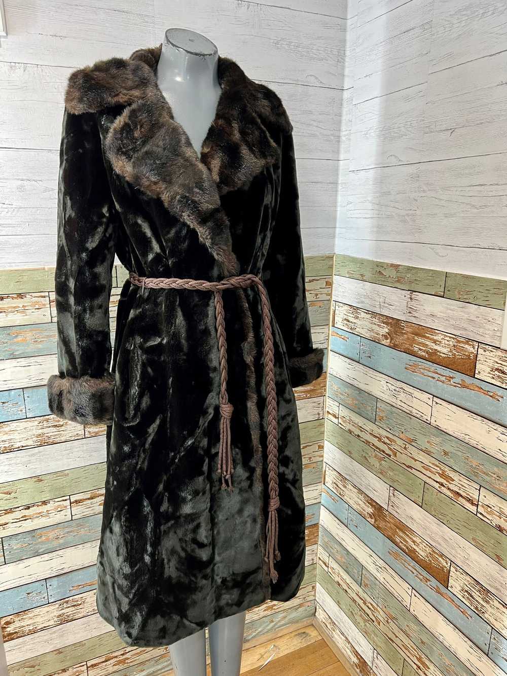 70s Crushed Velvet Wrap Coat by Borgazia - image 2