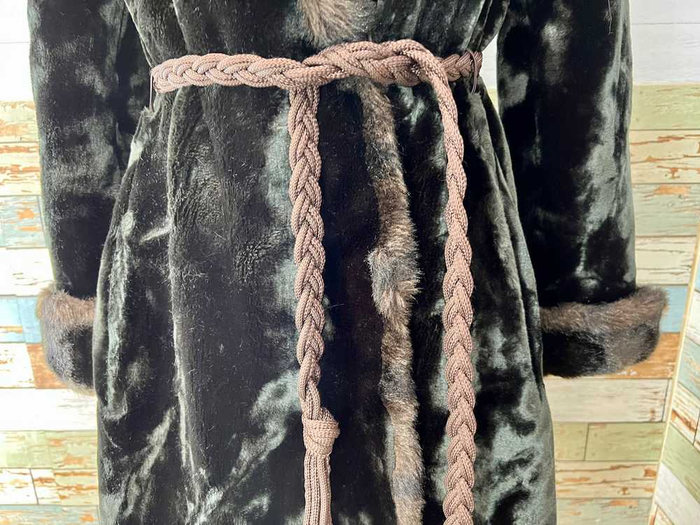 70s Crushed Velvet Wrap Coat by Borgazia - image 6