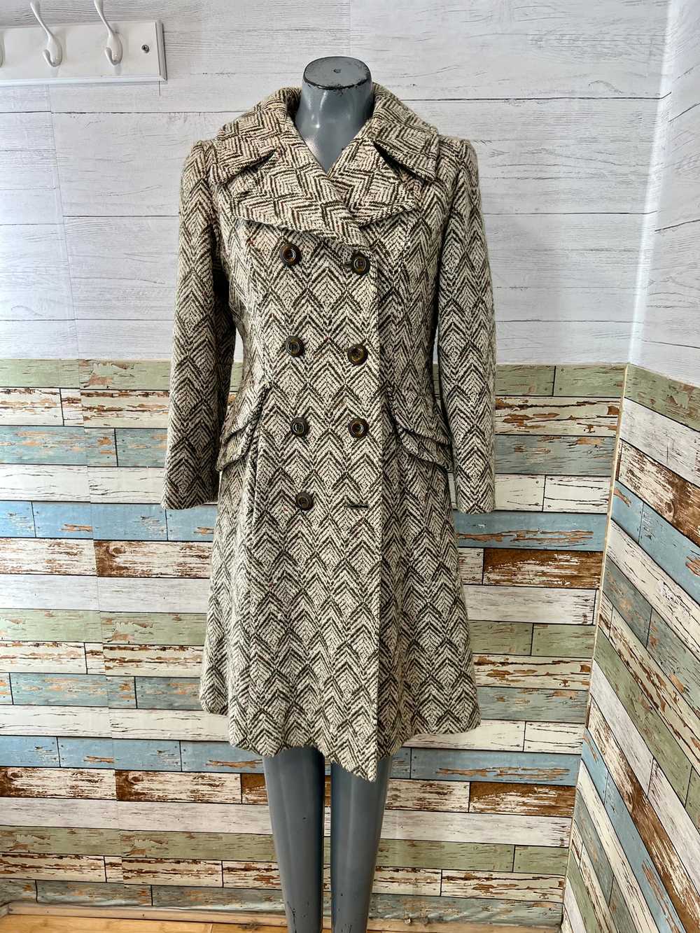 70’s Double Breasted Pattern Print Coat - image 1