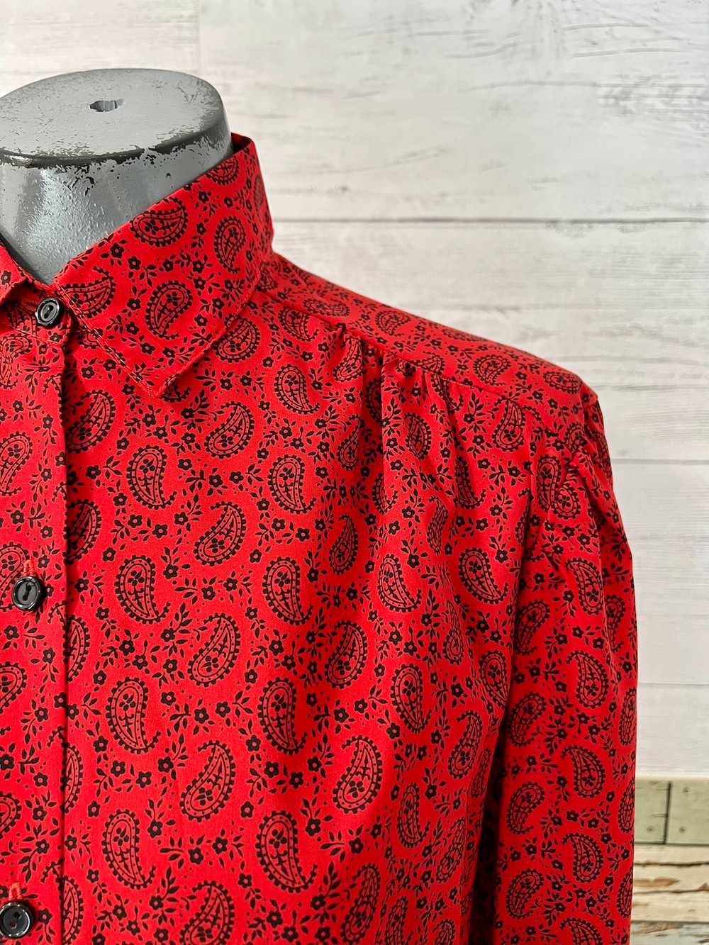 80’s Red Parsley Print Long Sleeve Blouse - image 4
