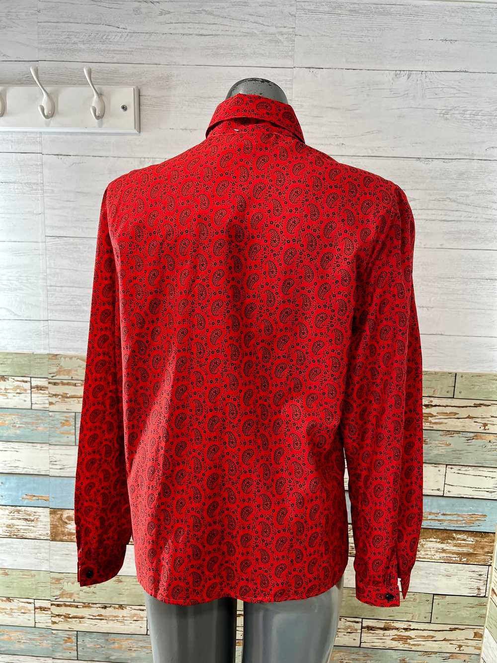 80’s Red Parsley Print Long Sleeve Blouse - image 8