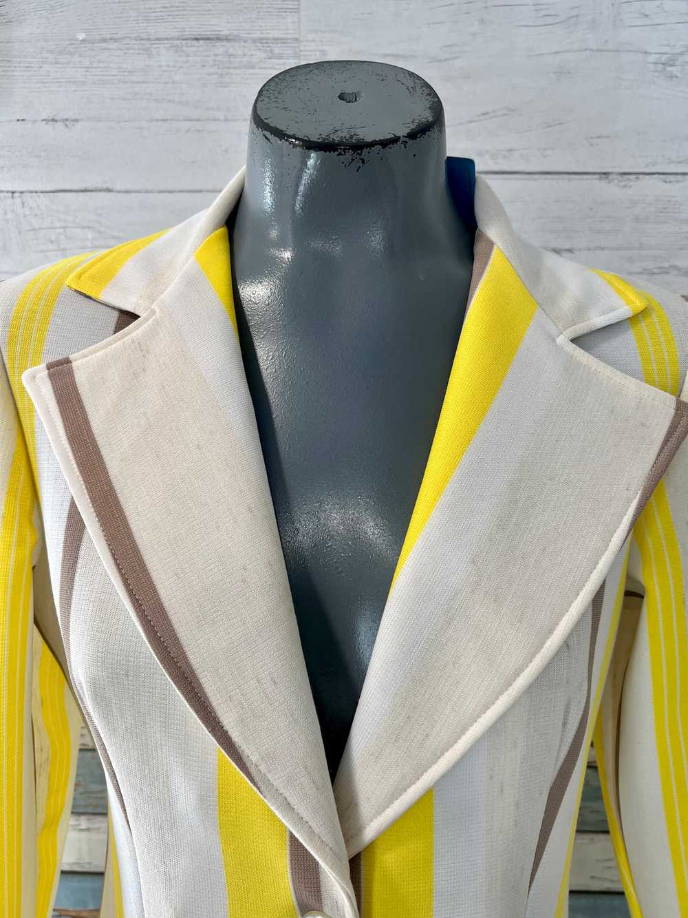 70’s Off White & Yellow Stripes Blazer By Pablo C… - image 3