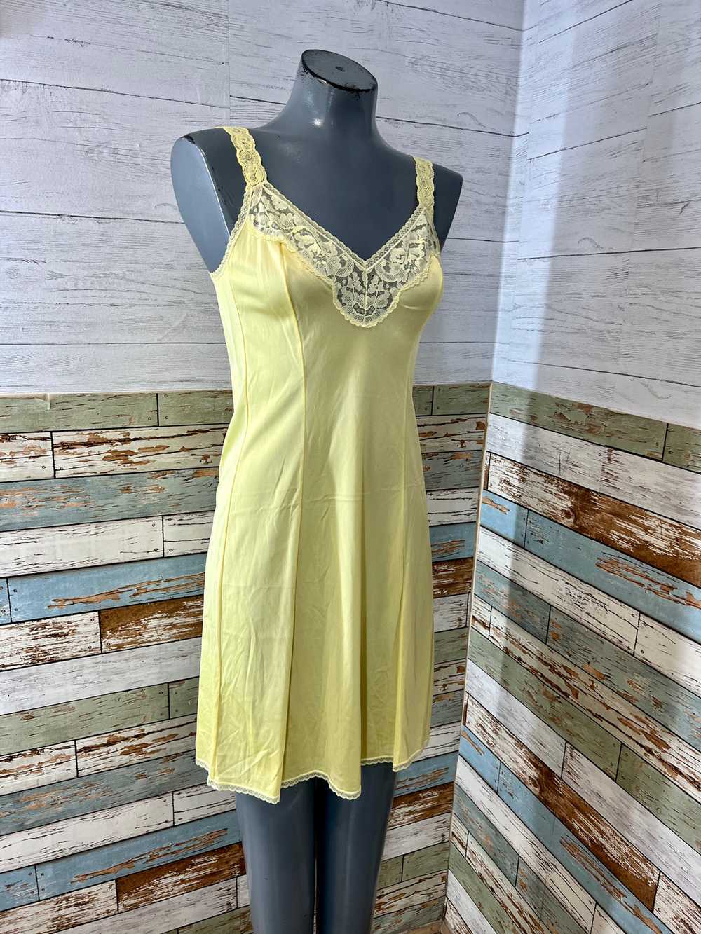 70’s Yellow Slip Dress with Lace - image 2