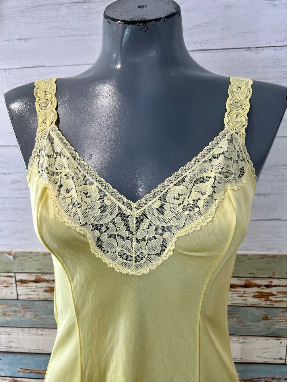 70’s Yellow Slip Dress with Lace - image 3