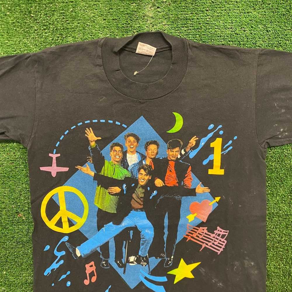 Band Tees × Made In Usa × Vintage New Kids on the… - image 2