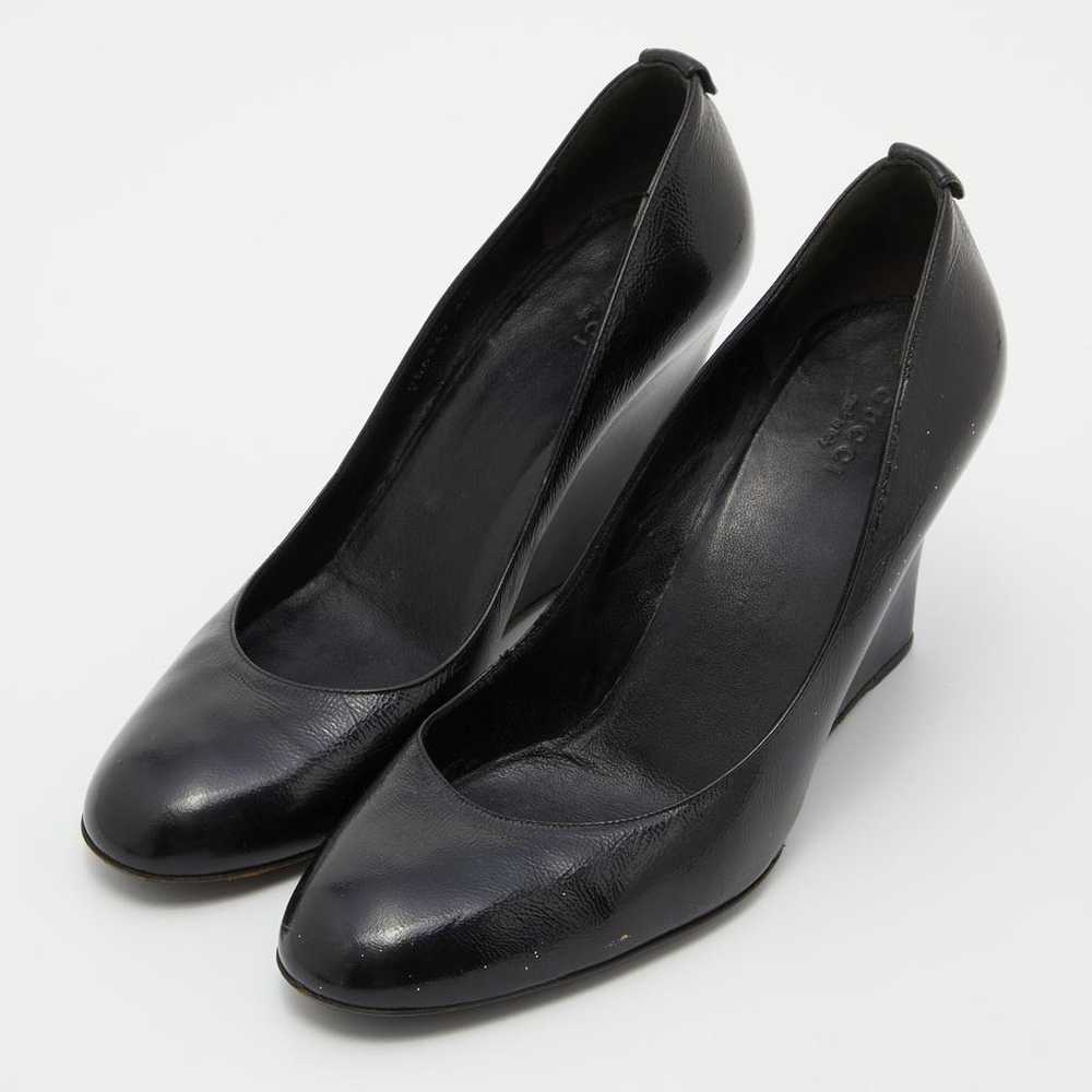 Gucci Patent leather heels - image 2