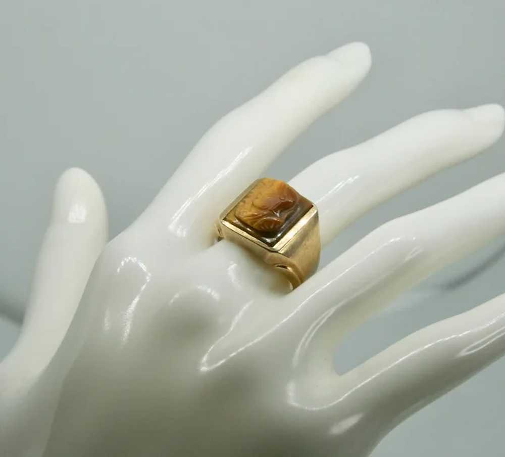 Vintage 10k Carved Tiger Eye Ring~ Size 7 - image 5