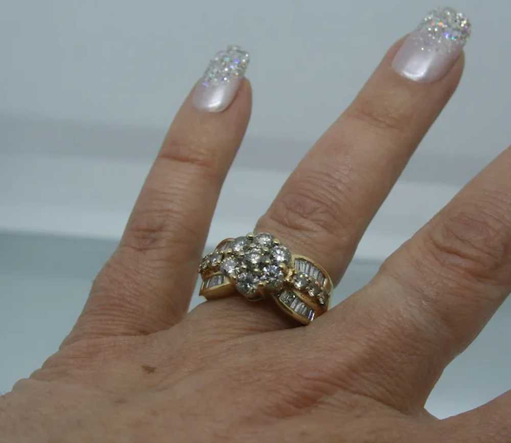 14K Solid Gold & 2.00+ TCW Diamond Cluster Ring - image 8