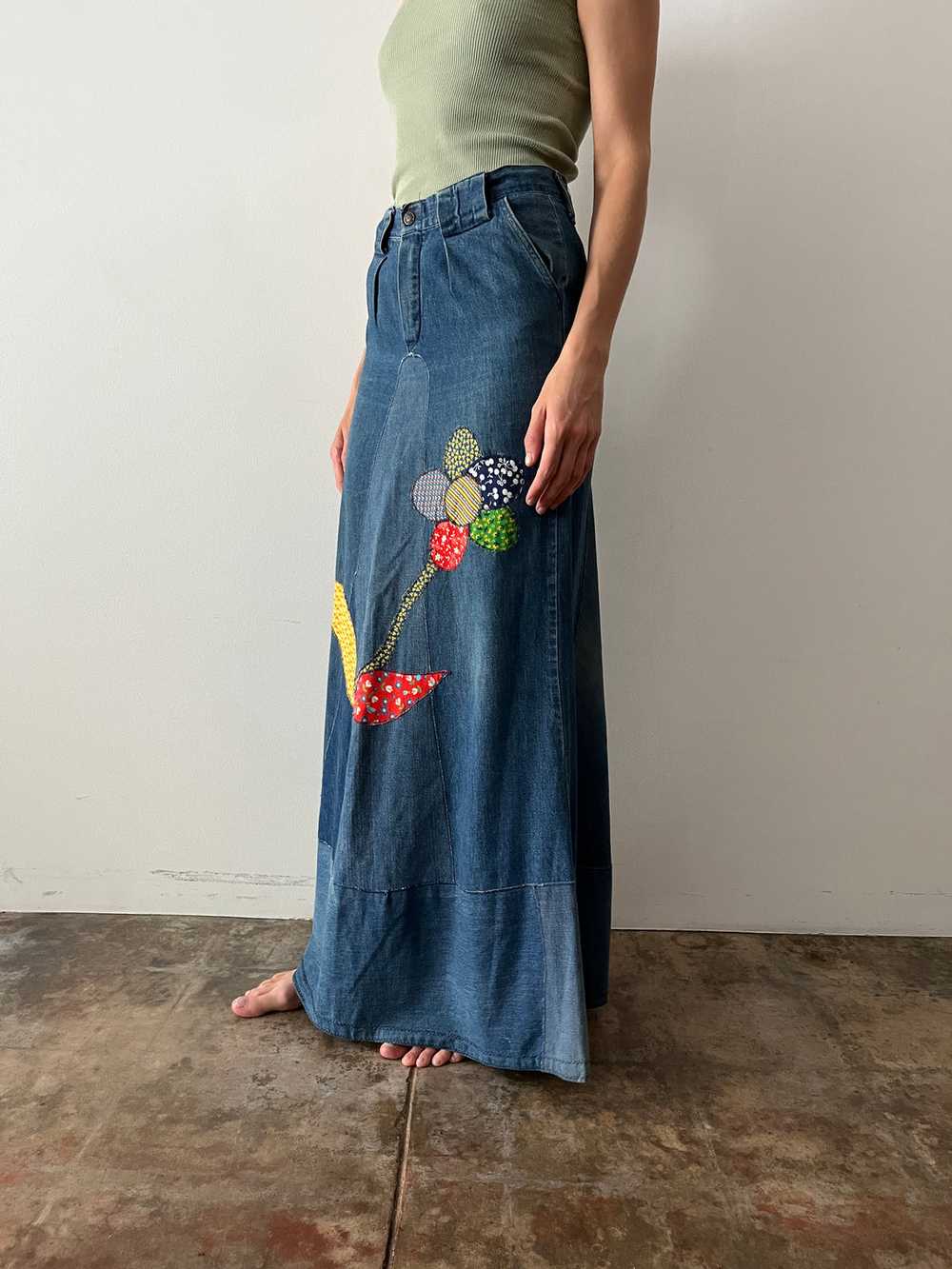70s Denim Patchwork Floral Homemade Skirt - image 2