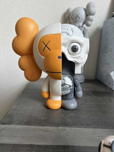 Kaws milo hot sale figure