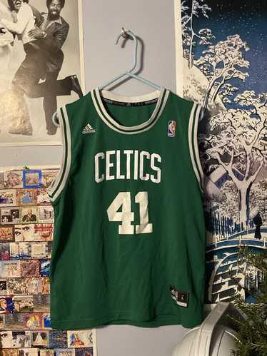 Youth Boston Celtics Gray Shooter Raglan Quarter-Zip Jacket