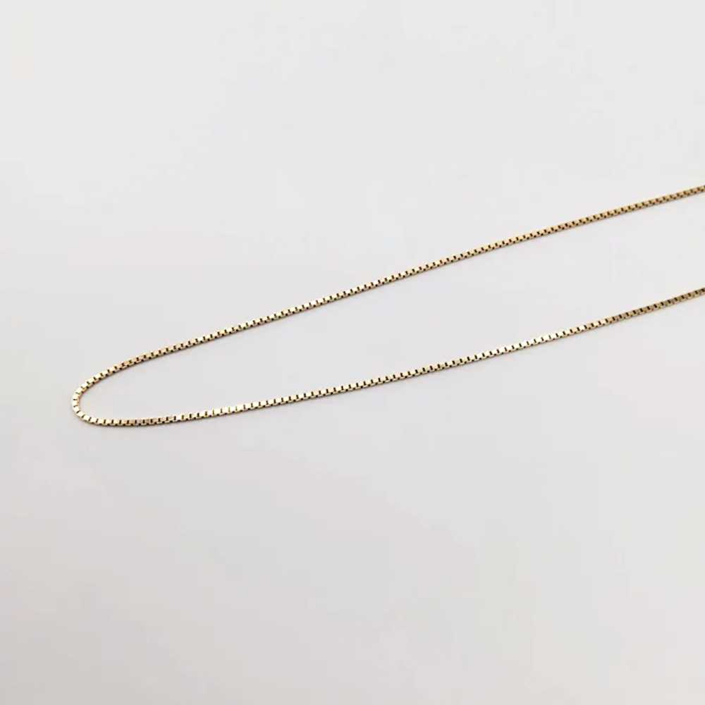 14K 18 inch Classic Box Chain Necklace - image 5