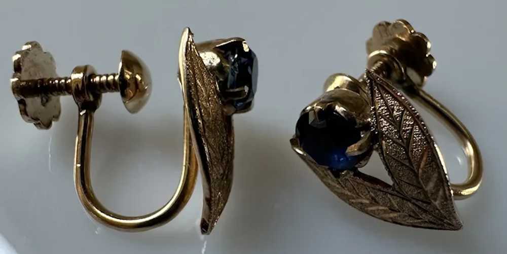 18K YG Non-Pierced Sapphire Earrings - image 9