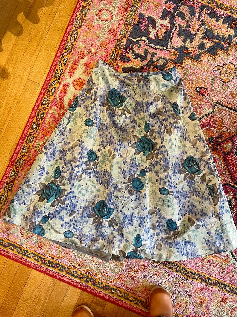 1950's Silk Floral Skirt - image 2