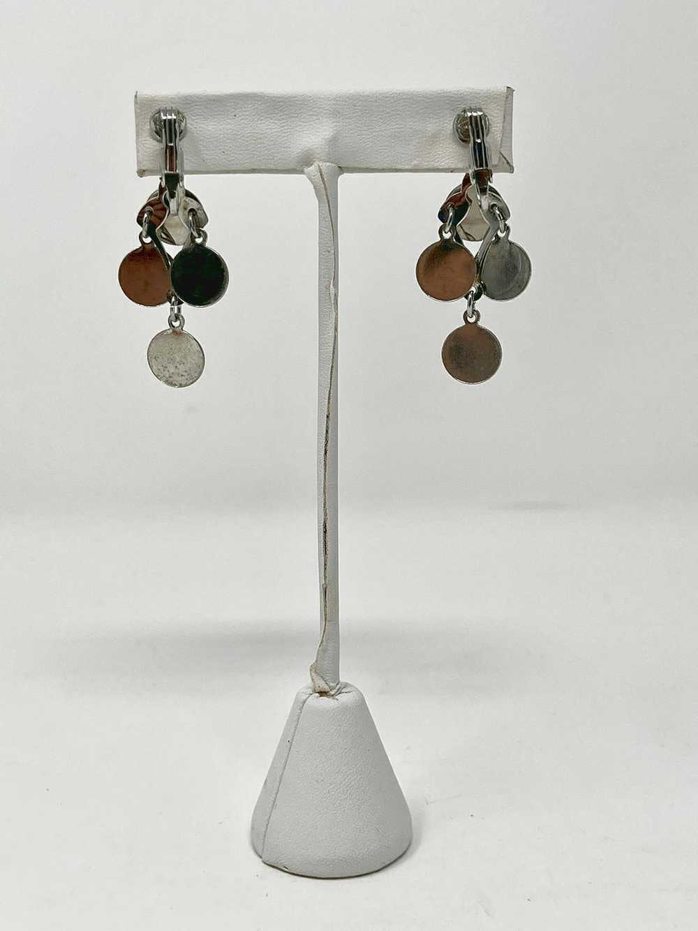 Vintage Silver Circles Dangle Clip On Earrings - image 4