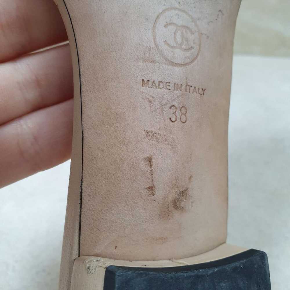 Chanel Leather flip flops - image 6