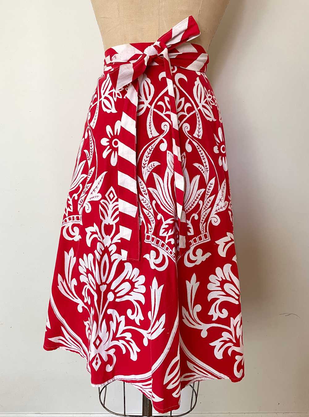 1970's Red & White Wrap Skirt - S/M - image 5