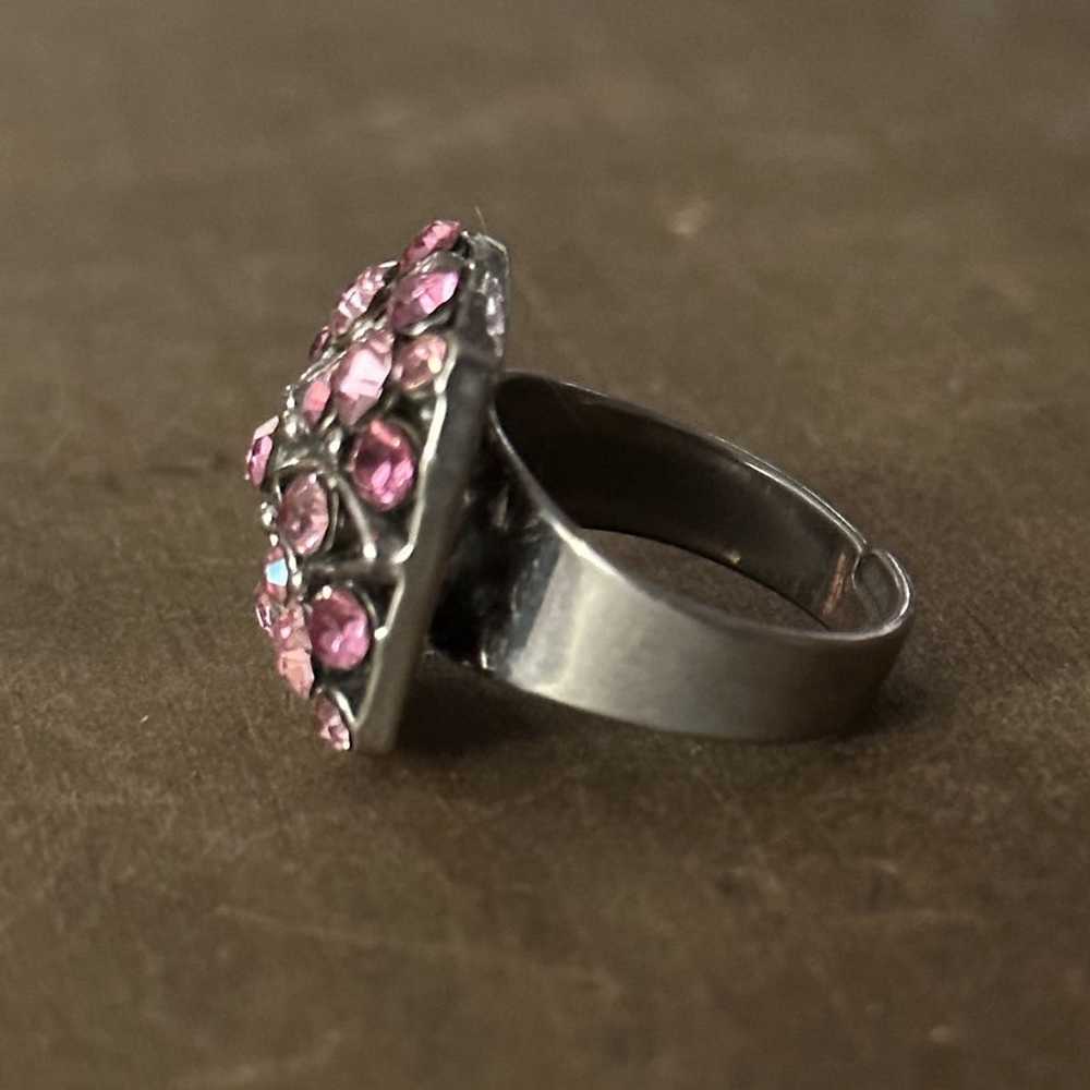 Vintage Vintage pink rhinestone adjustable ring - image 7