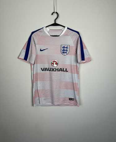 Nike 2022-2023 England Three Lions Swoosh Tee (Navy) (KANE 9)