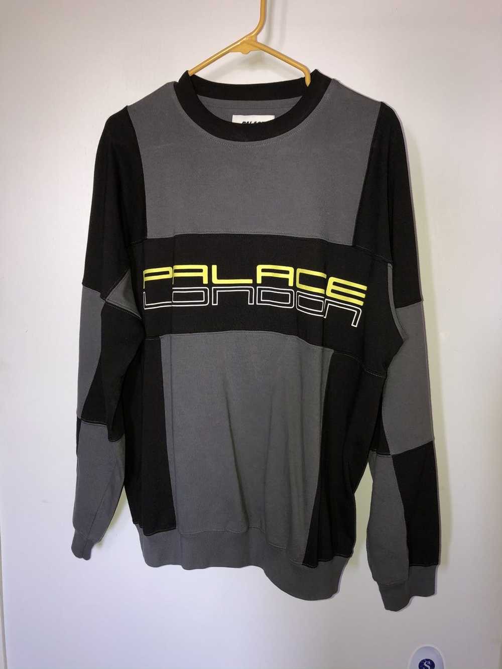 Palace Palace London Cut Mit Sew Crew Sweater Bla… - image 1